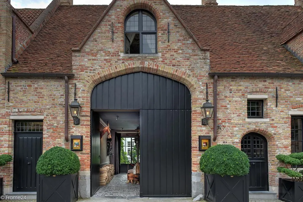 Bed & Breakfast Exclusive Suites The Secret Garden Bruges